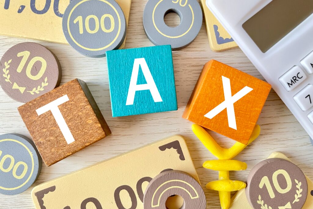 予定納税の勘定科目と仕訳のポイント|法人・個人事業主別に実務目線で解説